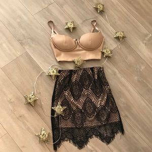 Beautiful 2 piece outfit! Only worn once 🥰